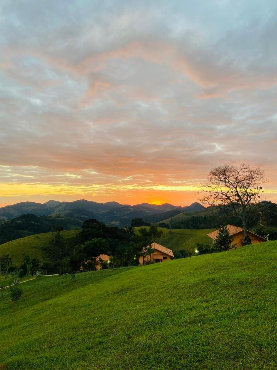 Chalés Terras Altas Gonçalves Esterno foto